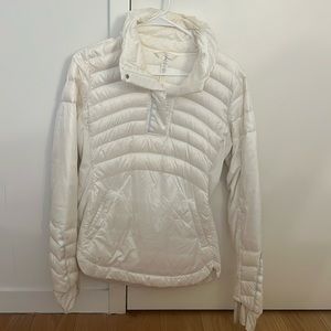 Lululemon white down pullover - Size 8